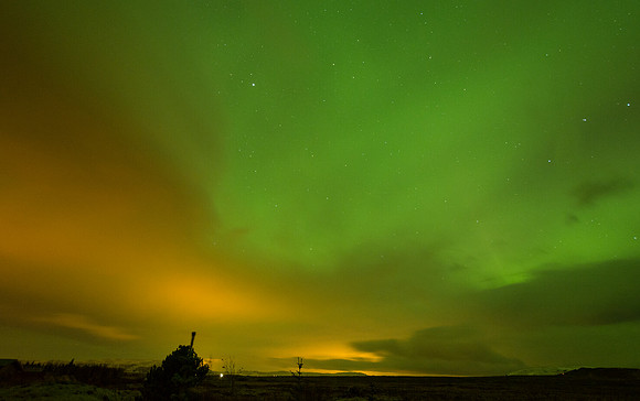 Aurora Borealis, Grimsnes